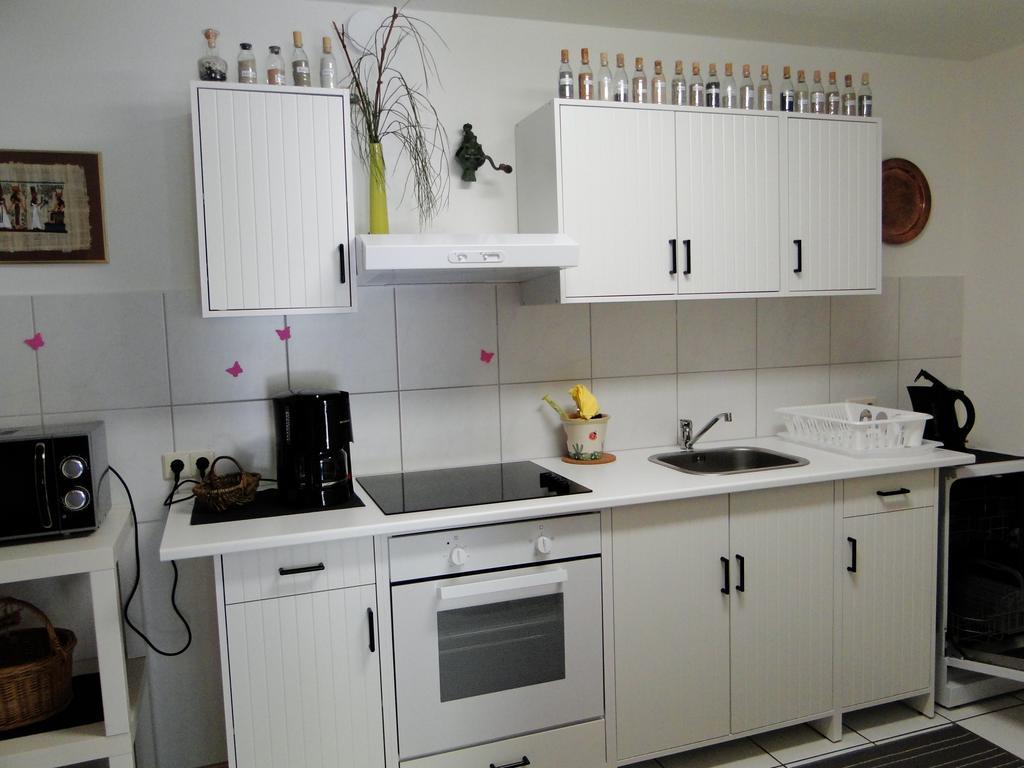 Ferienwohnung Hotte´s Hütte Ettenheim Habitación foto