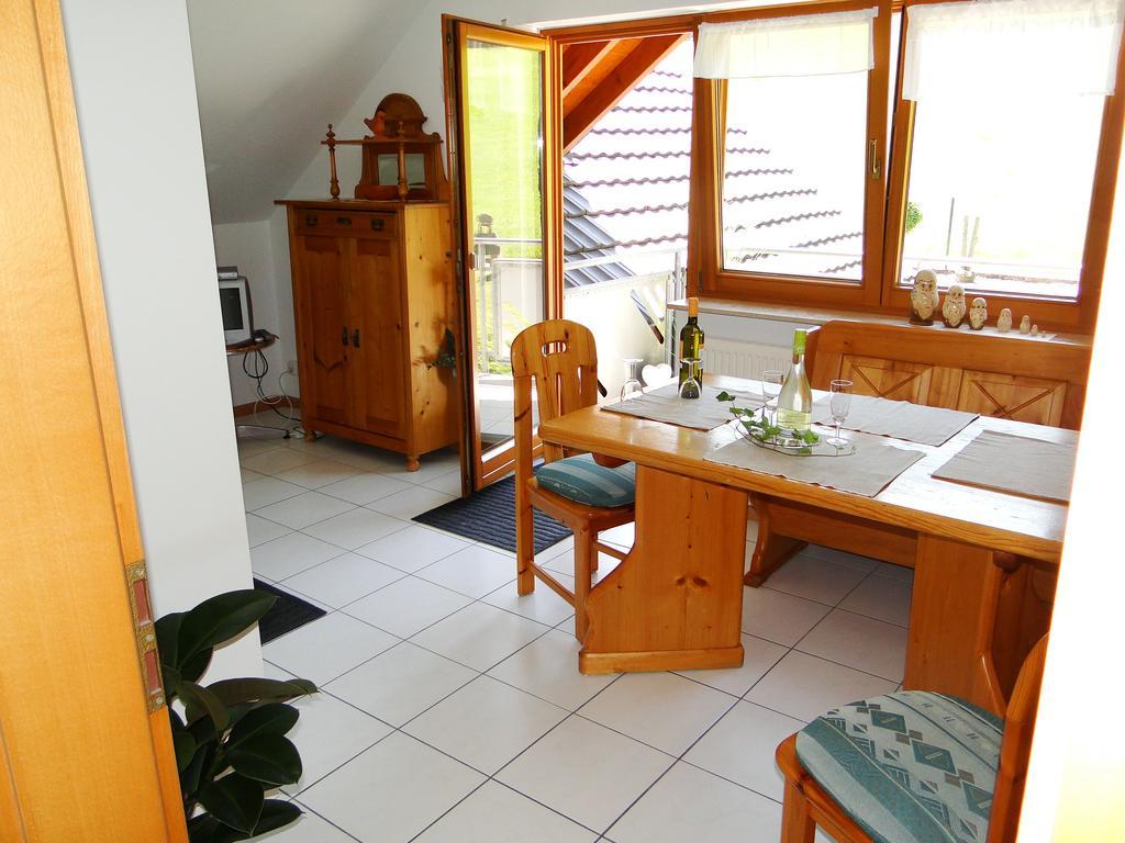 Ferienwohnung Hotte´s Hütte Ettenheim Habitación foto
