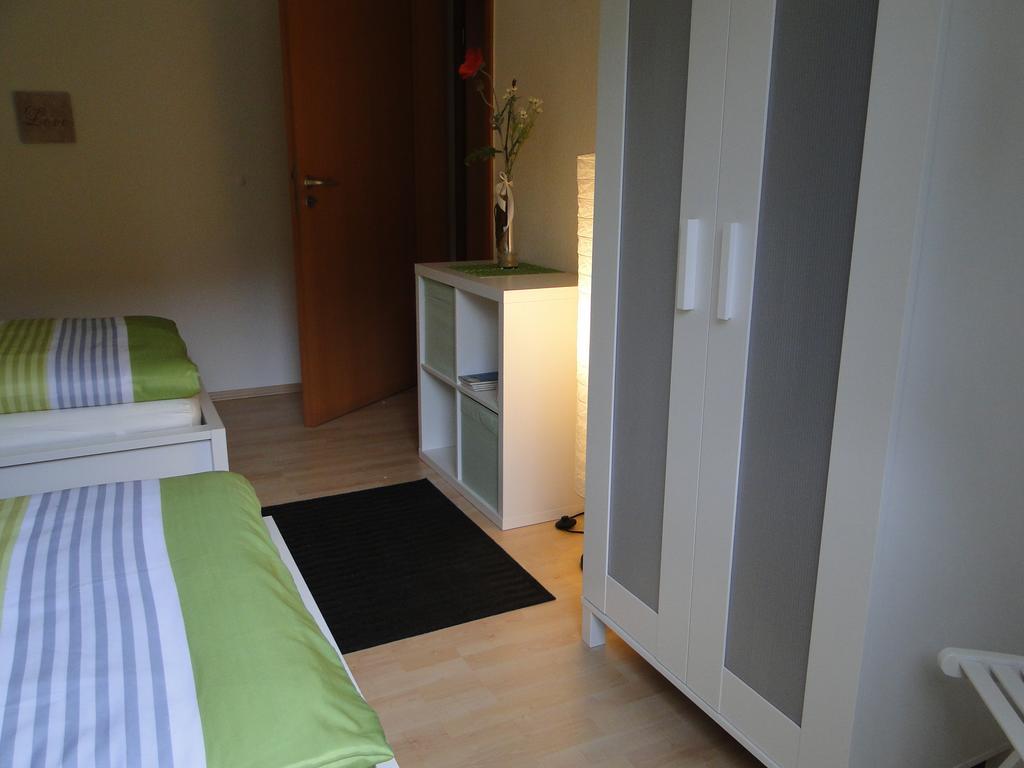 Ferienwohnung Hotte´s Hütte Ettenheim Habitación foto