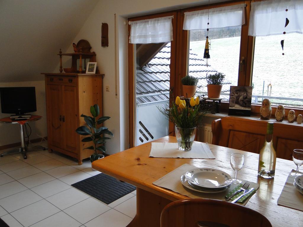 Ferienwohnung Hotte´s Hütte Ettenheim Habitación foto